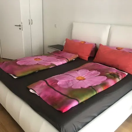 Luxury 145 M2 With Terrace Appartement Berlijn